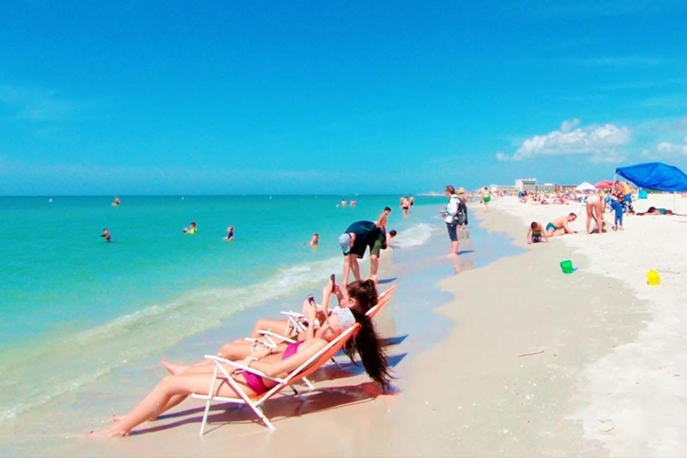 Boutique Beach Retreat Сант Пит Бич Экстерьер фото